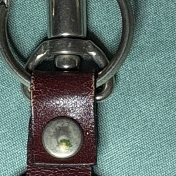 Cartier Must de Cartier Burgundy Leather Oval Key Ring Keychain Made in Italy - Picture 3 of 5